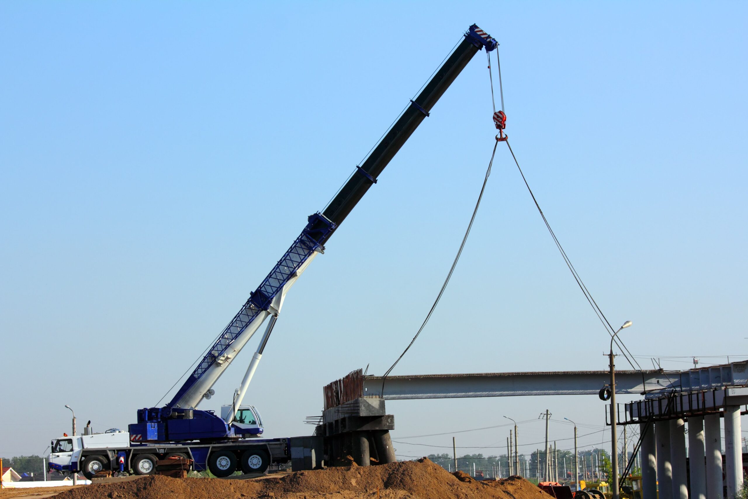 Help Avoid Crane Accidents With These Tips